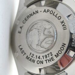 omega speedmaster apollo XVII