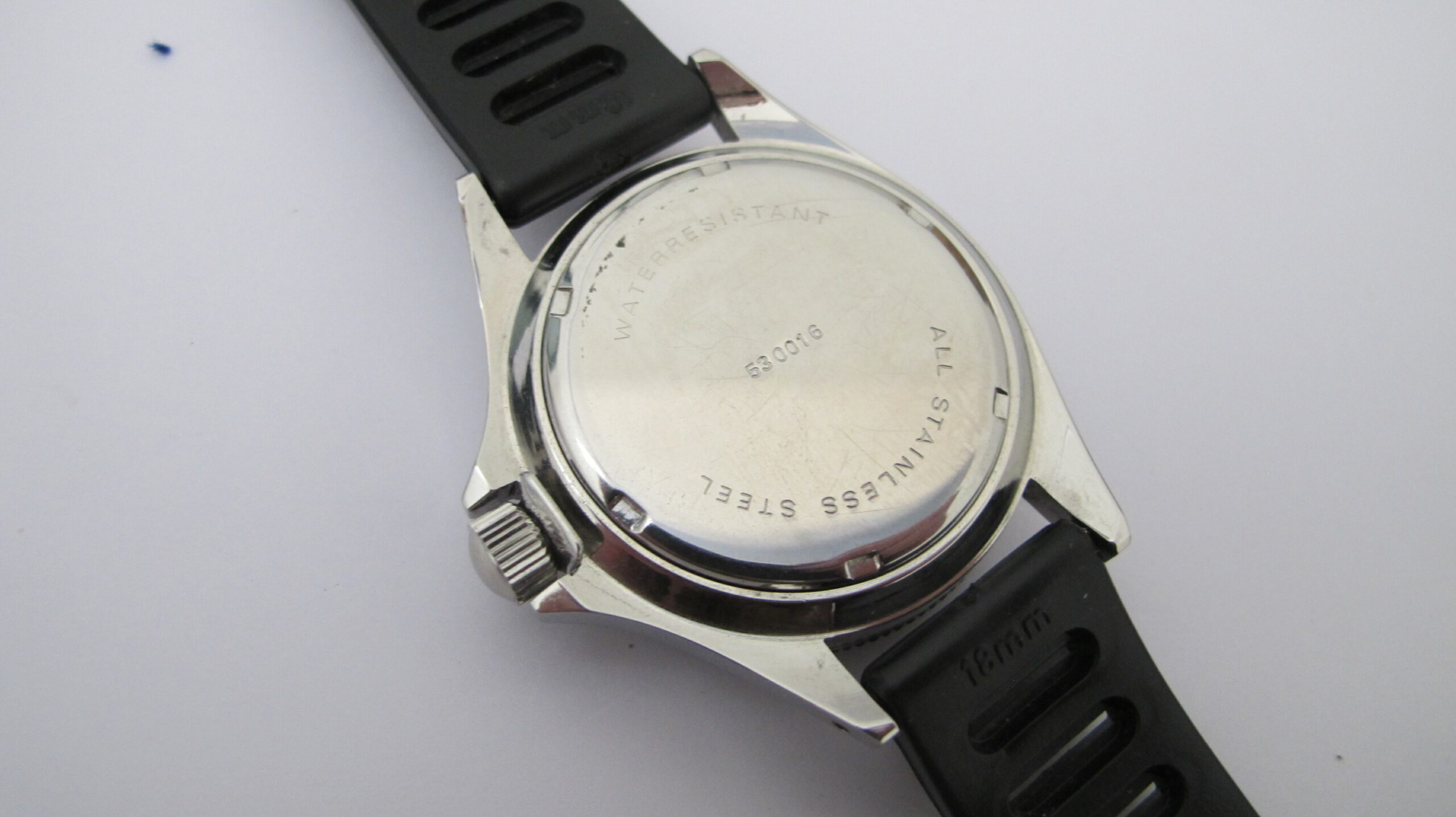 Yema croix rouge vintage