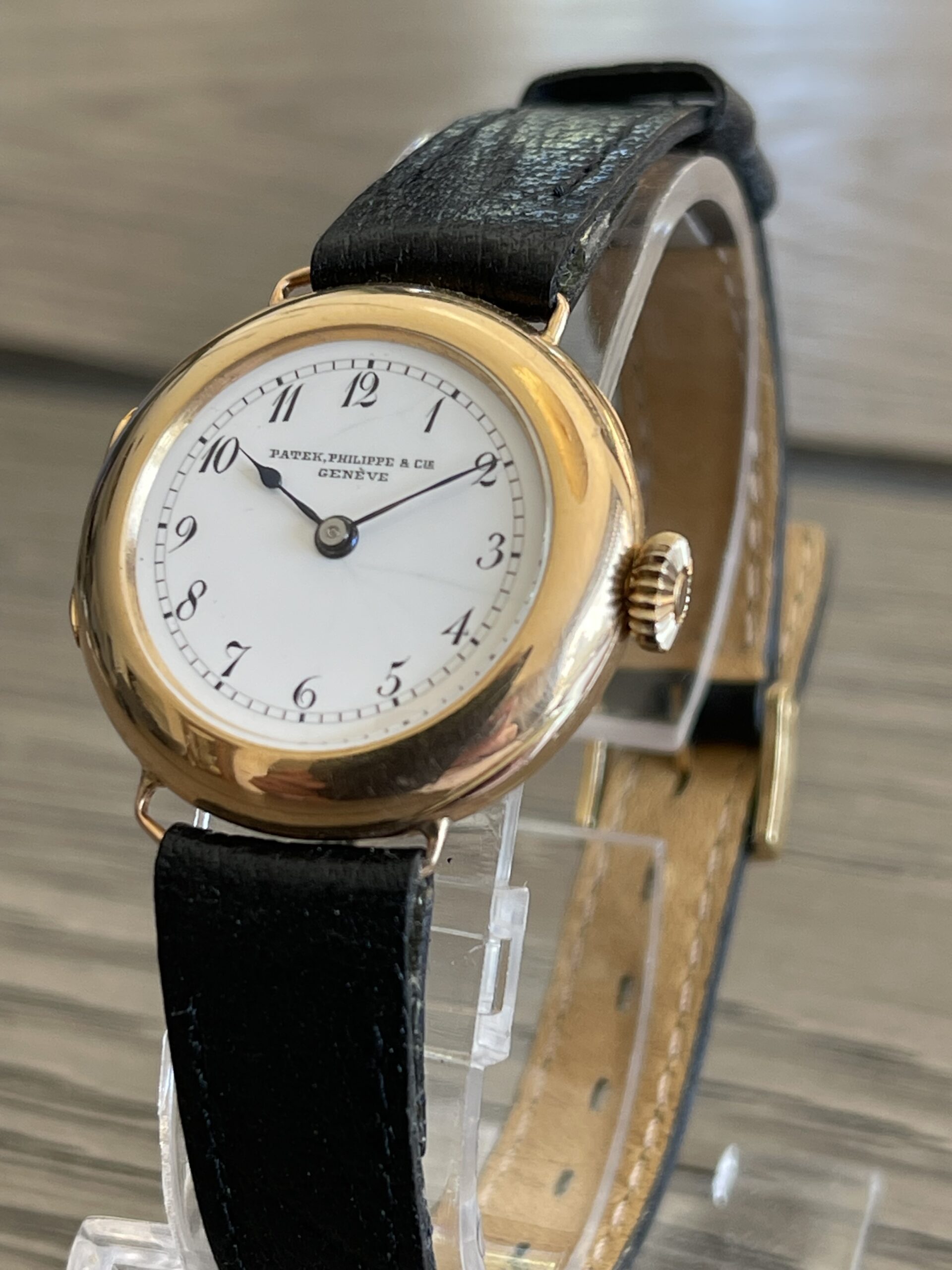 PATEK PHILIPPE Officier ronde or 18k vers 1920 – Image 3