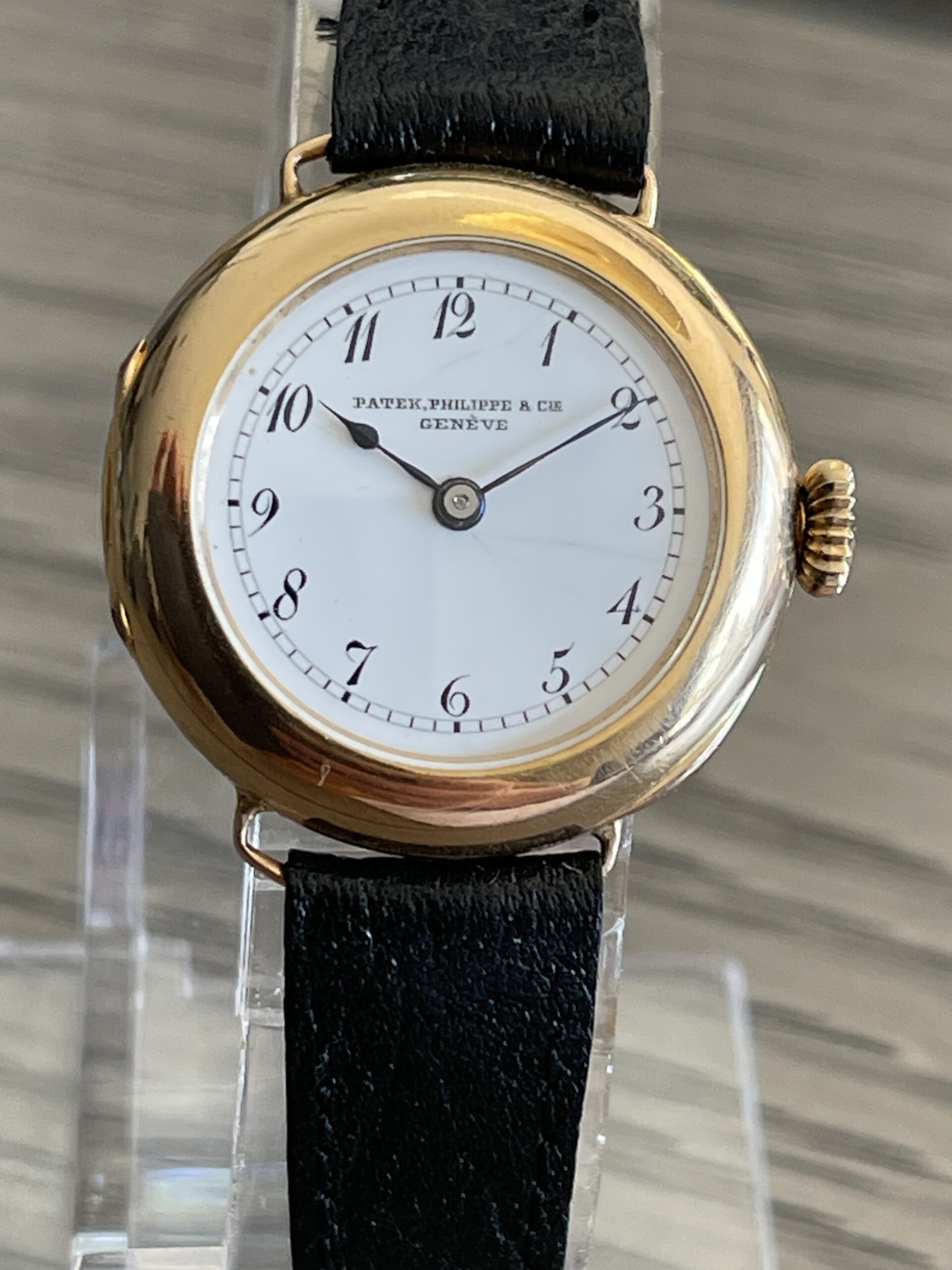 patek officier