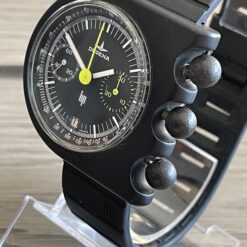 Alternative view of LIP chronograph Roger Tallon vintage Dugena